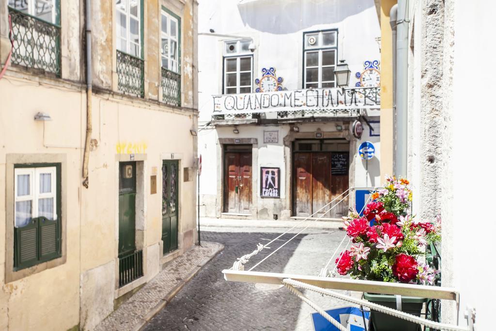 Typical Bairro Alto Apartment Lisboa Exterior foto